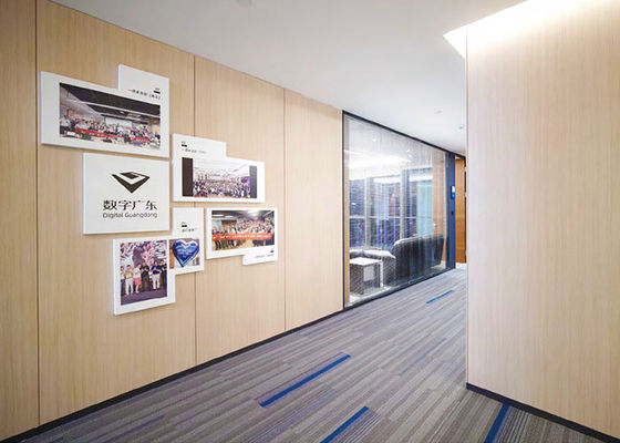 placa de parede de divisória sólida com porta de melamina porta de aço parede de vidro divisória para área de escritório